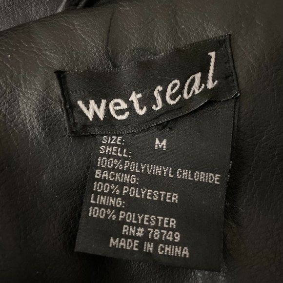 Wet Seal Faux Leather Jacket Lined 5 Button Front Closure Black Size M - Picture 5 of 6
